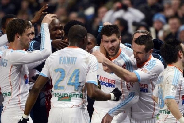 La joie des joueurs de l'OM après le but de la victoire inscrit par André-Pierre Gignac