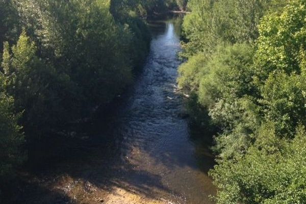 La rivière La Lergue près de laquelle les cinq enfants jouaient dimanche après-midi