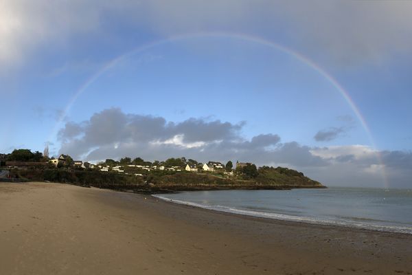  Cancale, plage de Port Mer