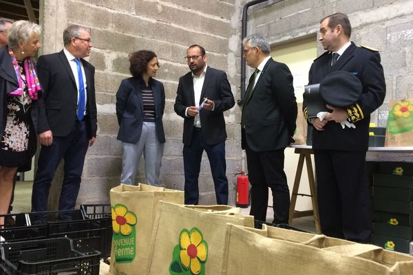 59 producteurs et plus de 1800 clients sont déjà en lien dans le système de "drive fermier".