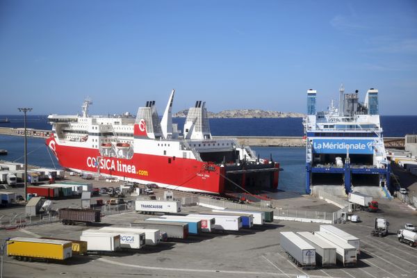 Les navires de la corsica Linea et de la Méridionale dans le port de Marseille, un port qu'ils desserviront durant les sept prochaines années dans le cadre de la DSP.