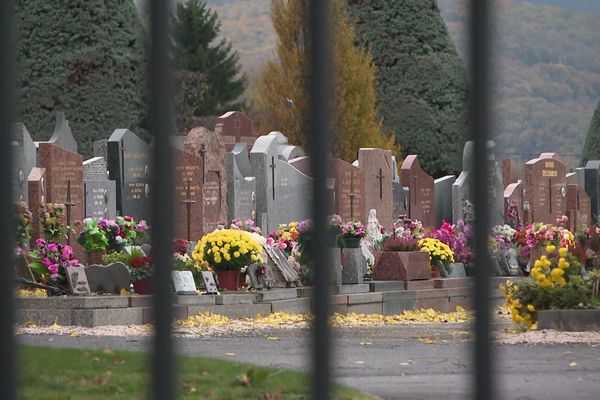 Le cimetière de Fontaine a été victime de dégradations dans la nuit du lundi 18 au mardi 19 décembre.