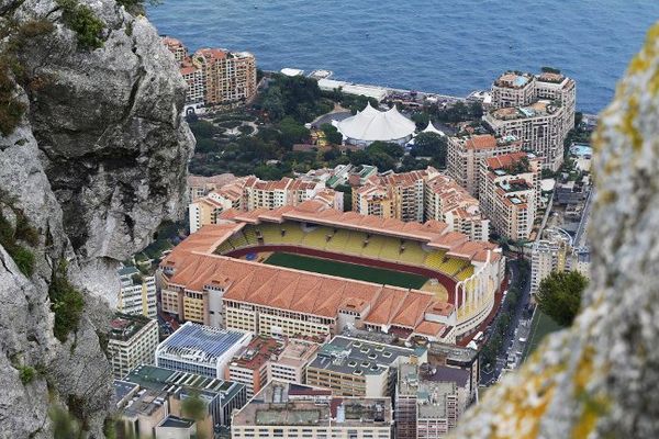 Le stade Louis II à Monaco