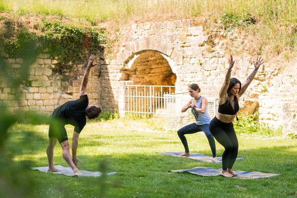 Parmi les nombreuses activités de la semaine Z'Aisne seront proposées des séances de yoga au Fort de Condé.