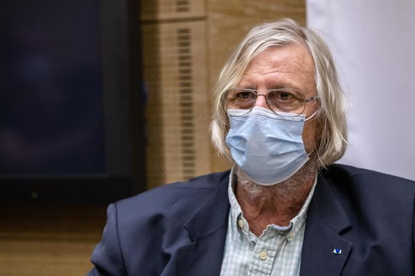 Le professeur Raoult va comparaître devant les instances disciplinaires de l'Ordre des médecins.