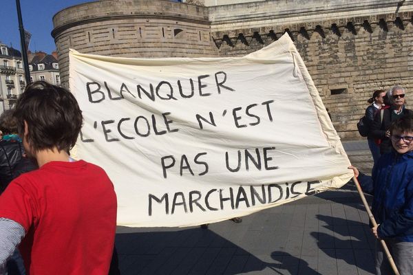 Manifestation des enseignants à Nantes samedi 30 mars 2019 