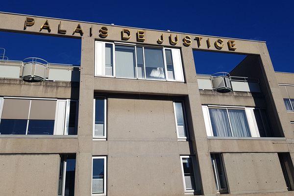 L'un des agresseurs des deux miliaires du 92e RI de Clermont-Ferrand a été condamné à 20 mois de prison ferme. 