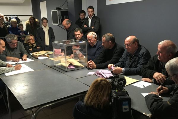 05/03/2017 - Municipales : retour aux urnes pour les habitants de Vezzani