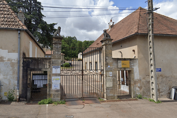 Le pôle technologique du lycée Bonaparte d'Autun est privé de chauffage depuis la rentrée.