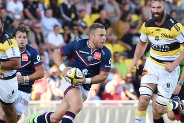 Le Stade Rochelais vainqueur du match amical contre l'Union Bègles Bordeaux au stade Marcel Deflandre le 12 août 2016.