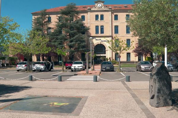 Agde (Hérault) - la mairie - avril 2024.