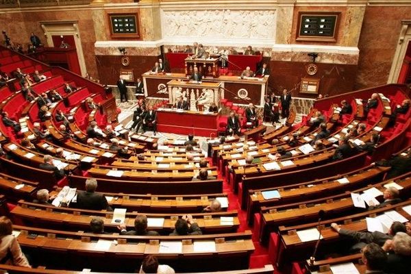 Des députés en séance à l'Assemblée nationale.