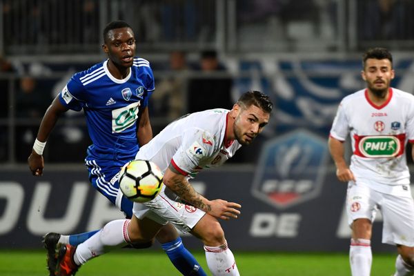 Les Toulousains (en bleu) s'arrêtent là