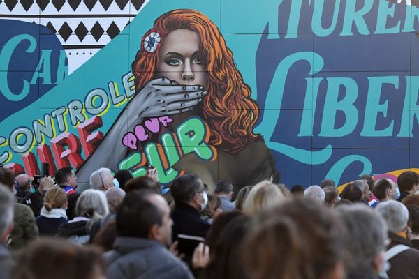 Une fresque en mémoire de Samuel Paty à Eragny-sur-Oise