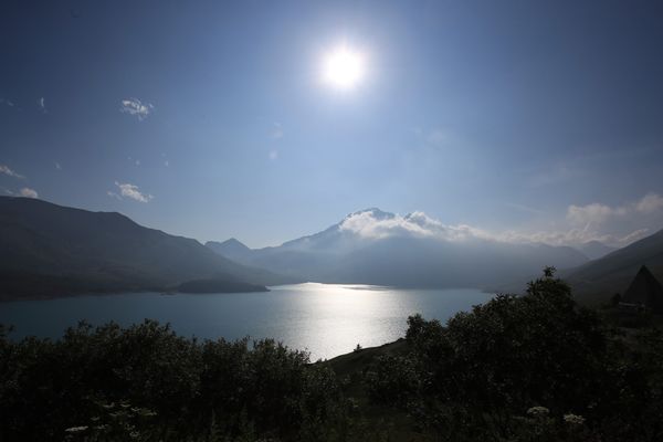 La Savoie et Haute-Savoie rejoindront lundi 14 août la liste des départements placés en vigilance orange canicule. (Photo d'illustration)