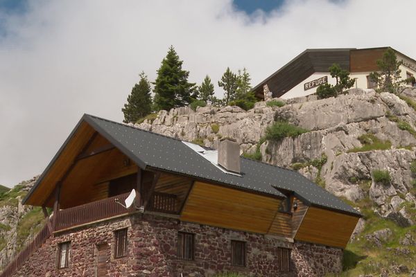 Le refuge Jeandel situé sur les hauteurs de La-Pierre-St-Martin dans les Pyrénées-Atlantiques doit respecter, comme tous les autres, de contraignantes mesures sanitaires 