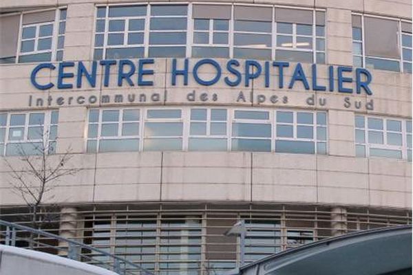 Les transferts de patients sont décidés quand les capacités de réanimation sont proches de la saturation. Deux patients des Alpes-Maritimes ont été transférés vers Gap.