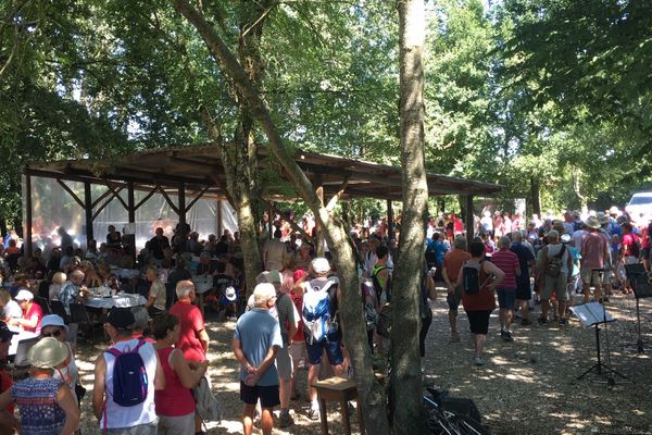 Dans le centre du village, lors de l'édition 2019. Cette année, le Covid a contraint les organisateurs à prendre les mesures nécessaires. Bon nombre de manifestations ont été réduites.