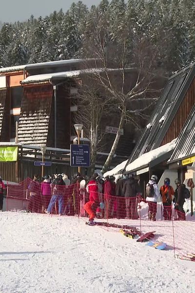 La station ligérienne de Chalmazel a bénéficié d'un bon enneigement pendant les vacances de fin d'année. Les skieurs étaient au rendez-vous