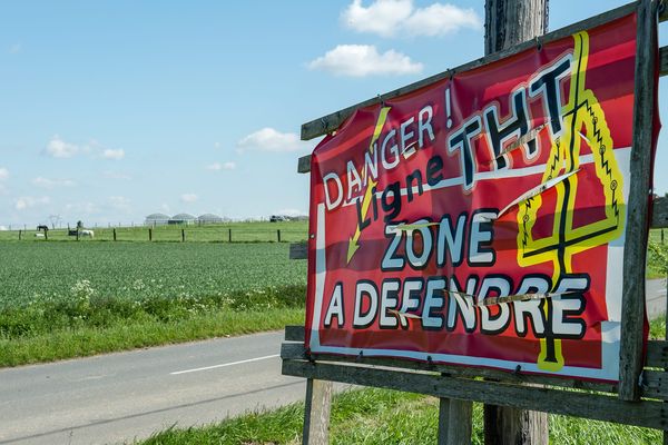 Les opposants vont se réunir pour réfléchir à de nouveaux recours.