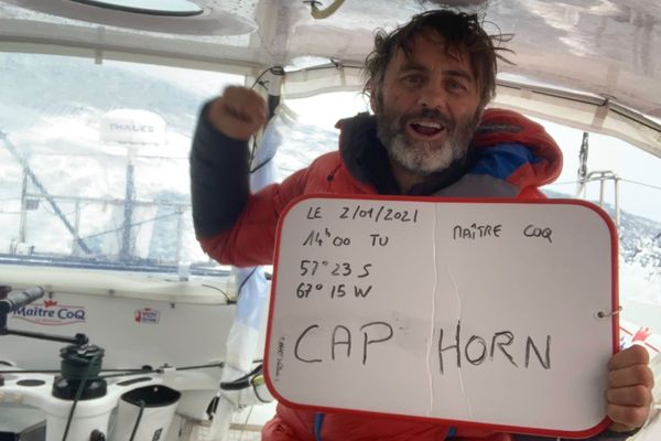 Yannick Bestaven lors de son passage du Cap Horn sur Maitre Coq le 2 janvier 2021