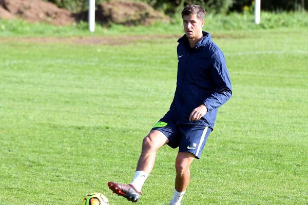 Le défenseur Anthony Weber a signé pour deux saisons au Stade Malherbe de Caen