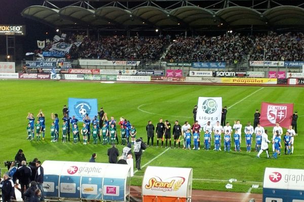 Stade René Gaillard samedi soir à Niort