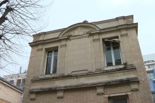 Le Pavillon des Sources de l'Institut Curie devait être démoli pour y construire un grand laboratoire dédié à la recherche contre le cancer.