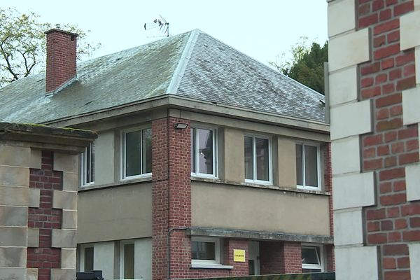 Ce foyer pour mineurs de l'aide sociale à l'enfance d'Amiens a fait l'objet d'un inspection, après l'alerte d'un éducateur sur les conditions d'accueil. La direction réfute toute les accusations.