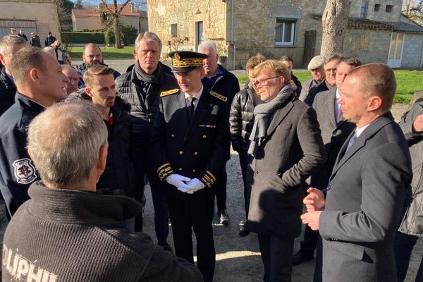 Archives - Olivier Dussopt, ministre du Travail et Marc Fesneau, ministre de l'Agriculture, en déplacement dans le Tarn pour évoquer les retraites agricoles.