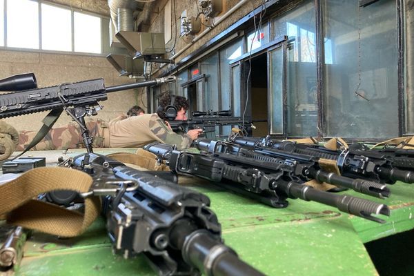 Orlane fait partie des 5 soldats du 126e RI de Brive qui ont passé les tests pour la formation de tireurs d'élite.