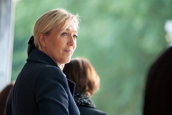 Marine Le Pen, lors d'une cérémonie d'hommage aux Harkis, quai Branly à Paris