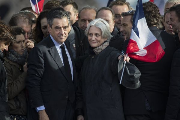 Les époux Fillon à Paris lors de la campagne présidentielle, en avril 2017