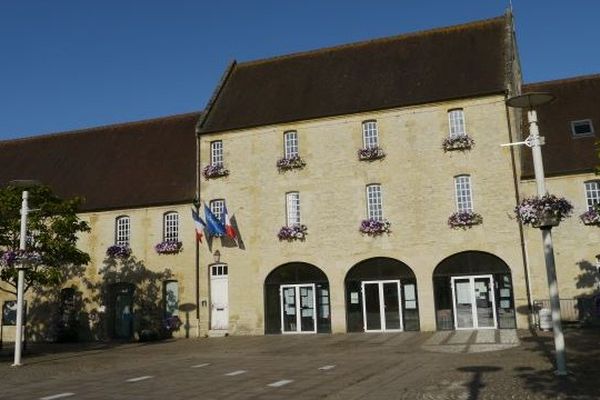 Des personnes se font passer pour des agents de la mairie de Ifs dans le but de connaître les intentions de vote des habitants