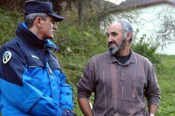 René Marquez, le chasseur qui a tué Cannelle photographié le 8 novembre 2005