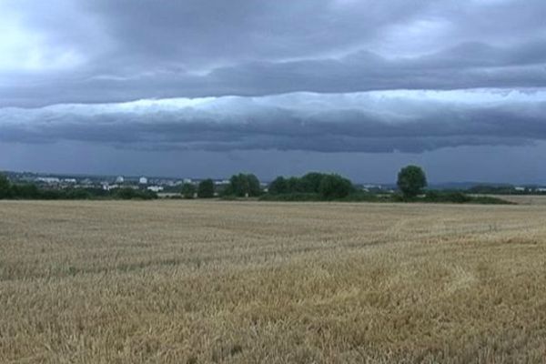 Ciel d'orage (illustration)