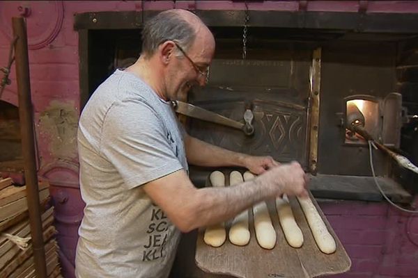 Certaines professions doivent fonctionner, même le jour de Noël.