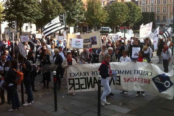 Manifestation des salariés du Crédit Immobilier de France à Rennes, jeudi 18 septembre