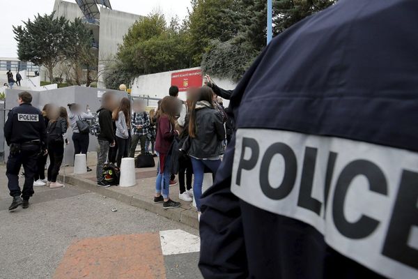 La fusillade a eu lieu le 16 mars 2017 au lycée Tocqueville de Grasse 