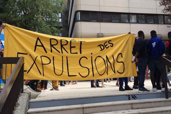 Une manifestation pour les droits des majeurs étrangers est organisée ce mercredi après-midi à Grenoble. (Archives)