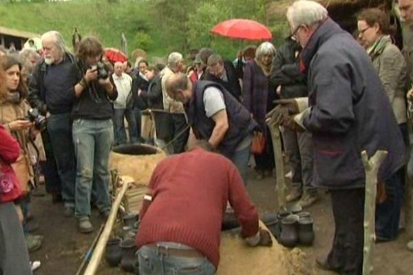 Inauguration four à poterie à Samara dans la Somme