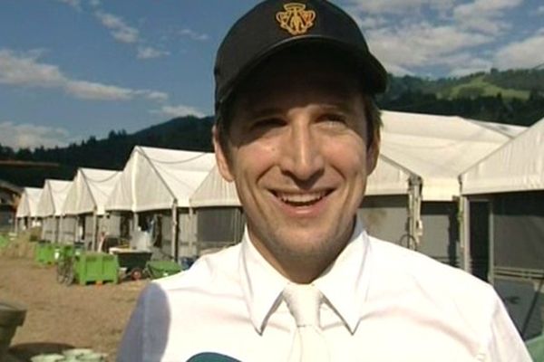 Guillaume Canet au Jumping de Megève. 