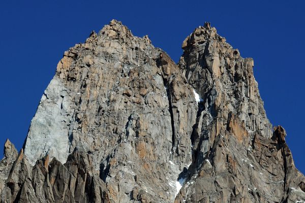 Les Drus en 2011, peu après l'éboulement