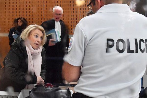 Maryse Joissains, le 14 mai dernier, à son arrivée au tribunal de Montpellier.