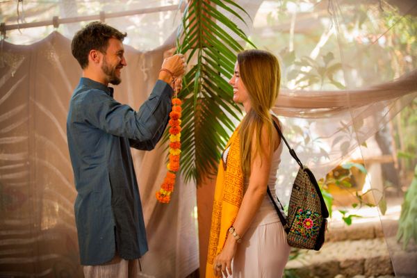 Céran Ferey est devenu professeur de yoga au Cambodge au Népal et en Inde