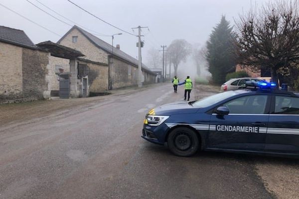 Deux poids-lourds ont pris feu après un accident sur la RD 906 à hauteur de la commune de Rochepot.