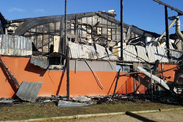 le Melrose Cabaret partiellement détruit