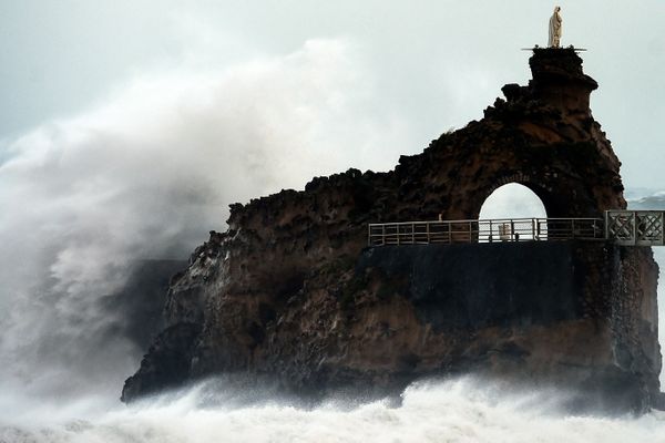 Le Rocher de la Vierge à Biarritz le 3 novembre 2019.