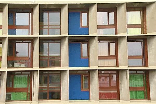 Un bâtiment édifié en 1963 et signé par l'architecte André Wogenscky