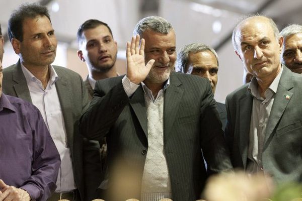 Mahmoud Hojjati, le ministre iranien de l'Agriculture (au centre), était en visite au Sommet de l'élevage de Cournon-d'Auvergne, jeudi 5 octobre 2017.